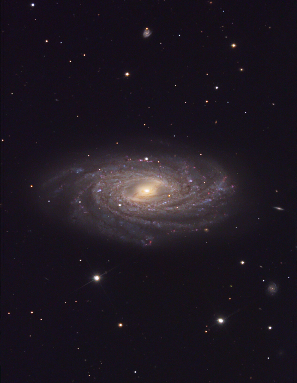 Space view. Галактика NGC 1132. Фотография нашей Галактики. Наша Галактика фото. Спиральные рукава Галактики.